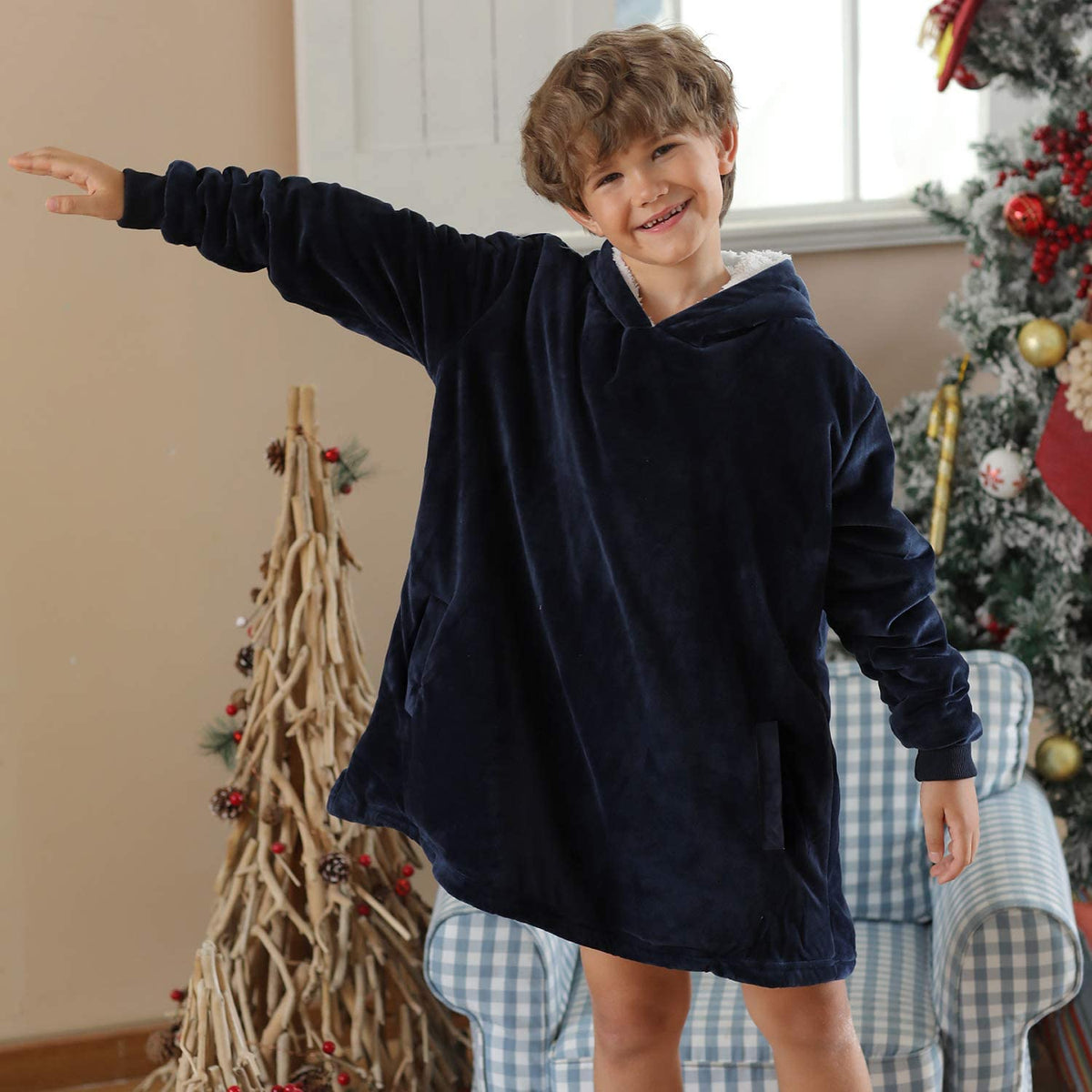 LetsFunny Oversized Hooded Blanket Sweatshirt, Super Soft Warm Comfortable Sherpa Wearable Blanket with Giant Pocket, for Adults Men Women Teenagers Kids, One Size Fits All
