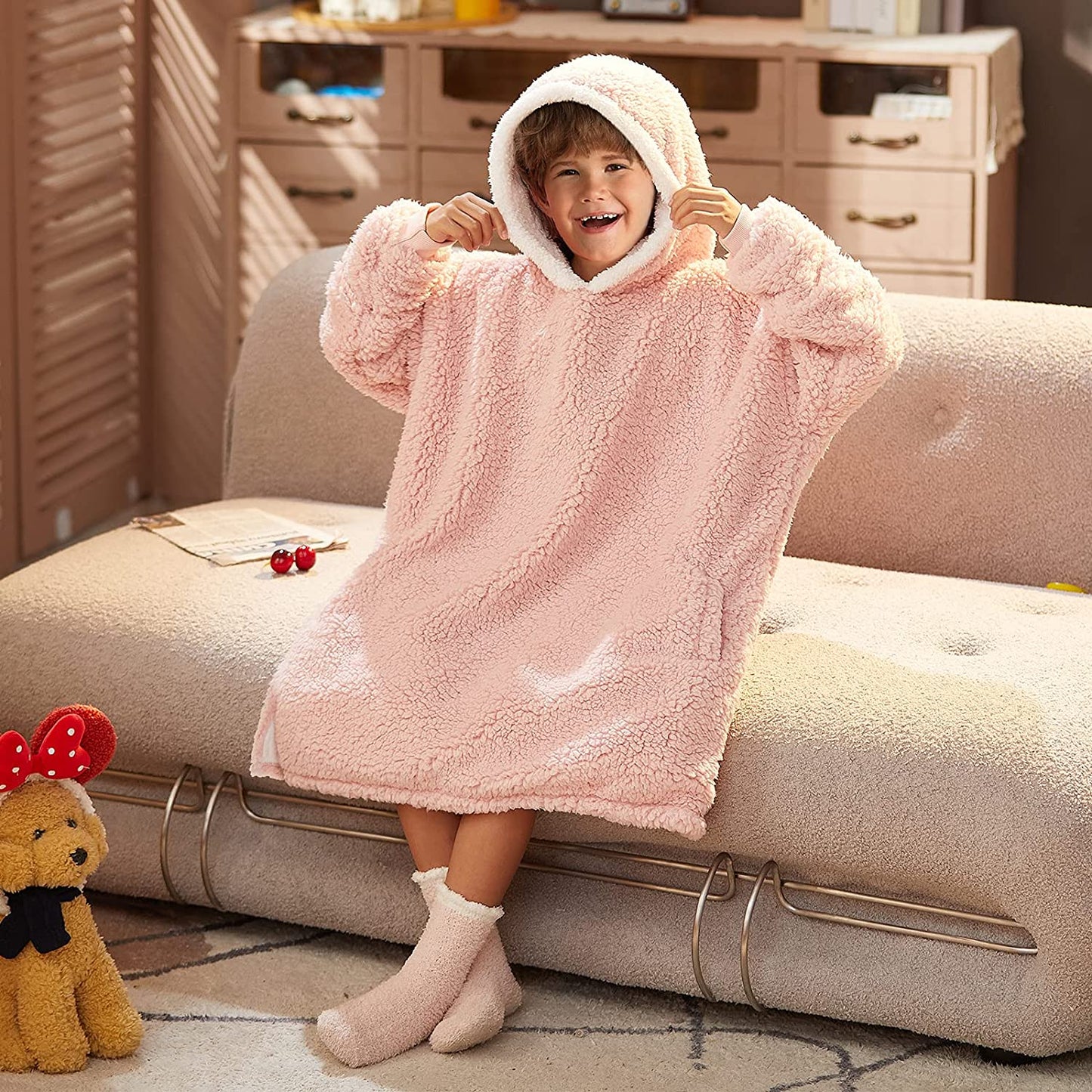 LetsFunny Oversized Blanket Sweatshirt, Plush Fleecehug Hoodie Wearable Blanket with Pocket, Super Warm Cozy Sweatshirt Hooded Blanket for Adult Women Men Teens, One Size Fits All
